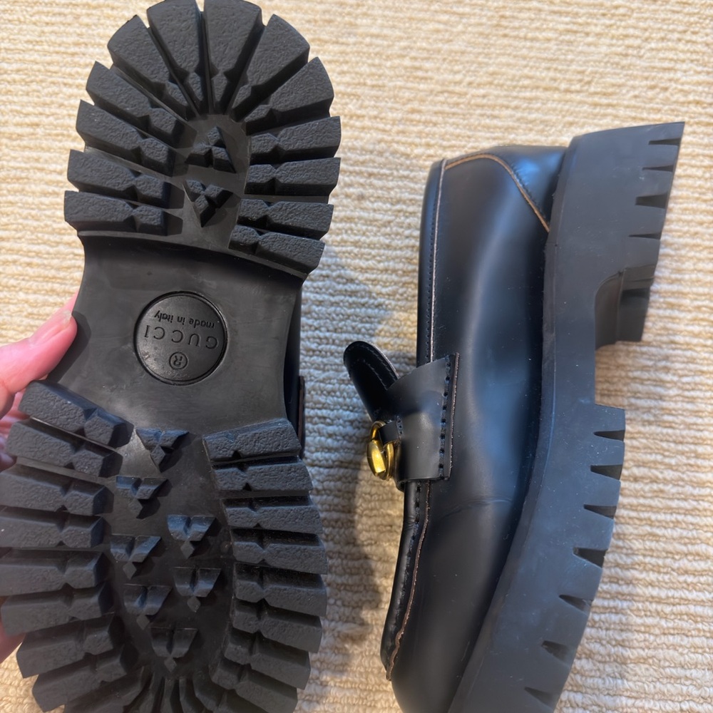 Gucci Black Leather Horsebit Lug Sole Loafers - Picture 5 of 5
